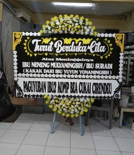 Papan Bunga Duka Mayong